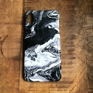 iPhone X black and white marble case